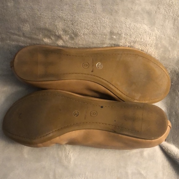 Size 8 Ana Tan Ballet Style Flats - Picture 6 of 8